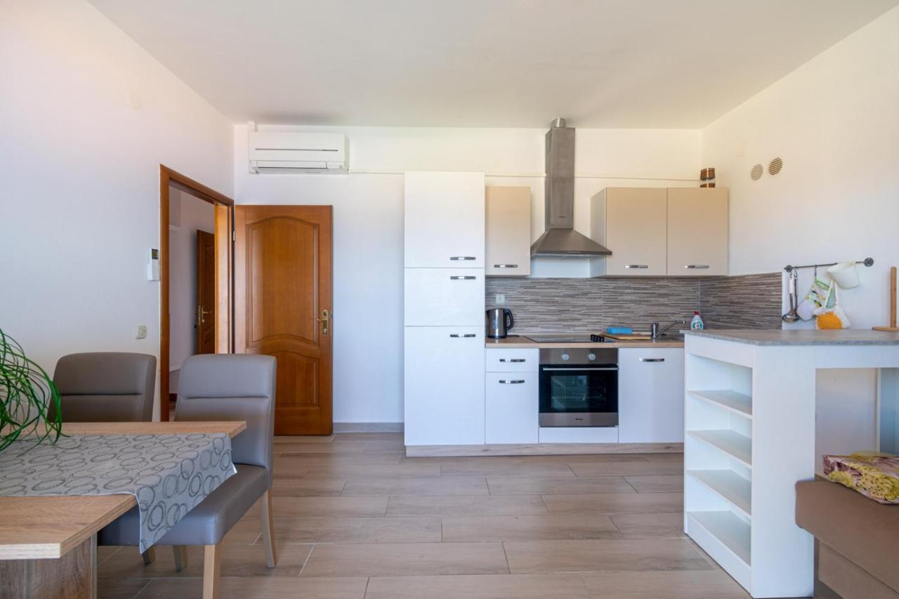 Apartments By The Sea Lun, Pag - 19358 Lun  Exteriör bild