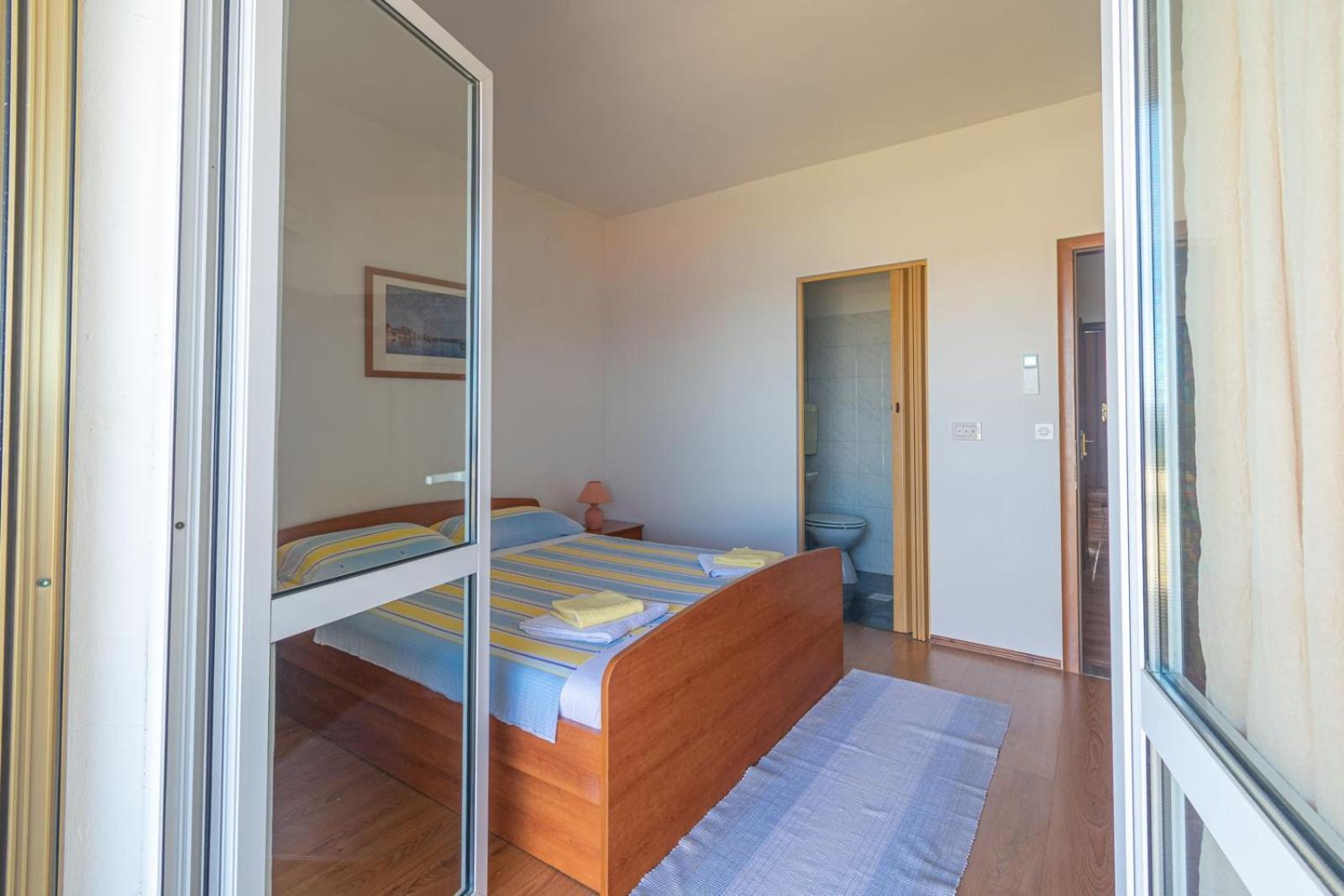 Apartments By The Sea Lun, Pag - 19358 Lun  Rum bild